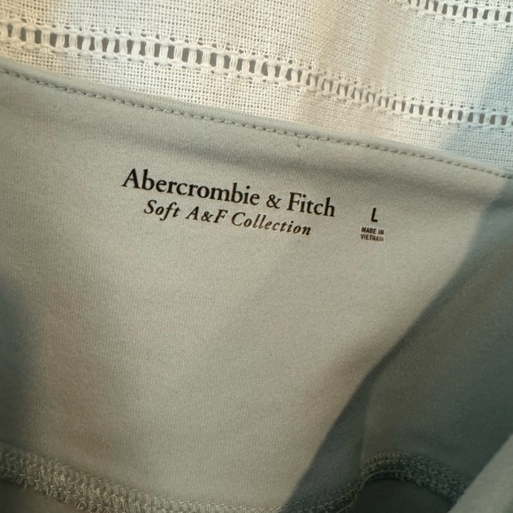 Abercrombie & Fitch Soft A&F Collection Crop Tank - Picture 3 of 5